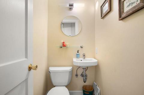 105 Herrick St, Beverly, MA 01915 photo 24