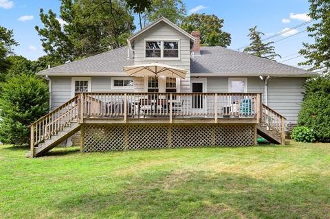 105 Herrick St, Beverly, MA 01915 photo 32