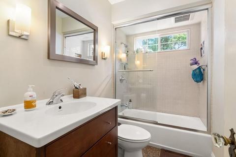 105 Herrick St, Beverly, MA 01915 photo 22