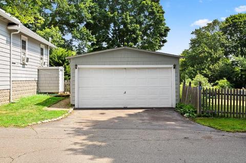 105 Herrick St, Beverly, MA 01915 photo 42
