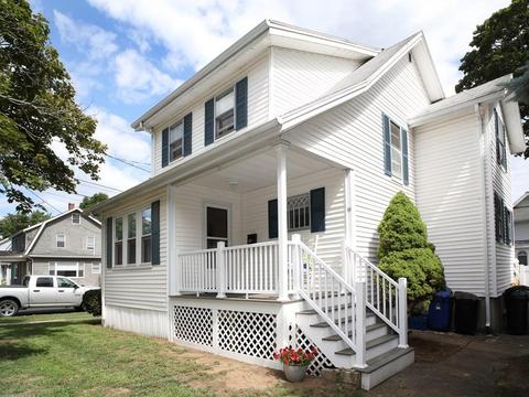 89 Locust St, Danvers, MA 01923 photo 2