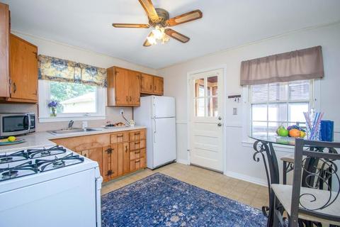 76 Surrey Rd, Springfield, MA 01118 photo 26
