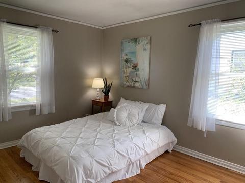 76 Surrey Rd, Springfield, MA 01118 photo 16