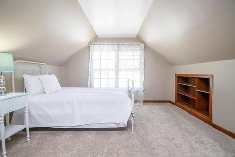76 Surrey Rd, Springfield, MA 01118 photo 38