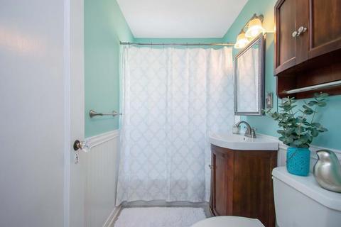 76 Surrey Rd, Springfield, MA 01118 photo 35