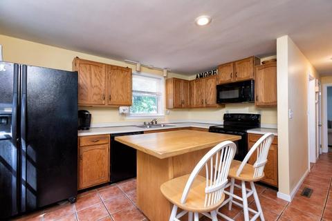 57 Christopher Rd, Rowley, MA 01969 photo 2