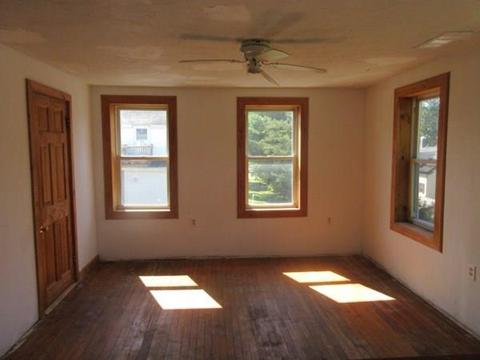 256 N Main St, Webster, MA 01570 photo 11