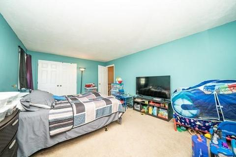 4 Franklin Sq #E, Randolph, MA 02368 photo 16
