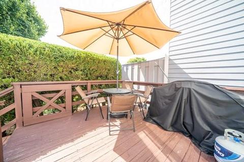 4 Franklin Sq #E, Randolph, MA 02368 photo 21