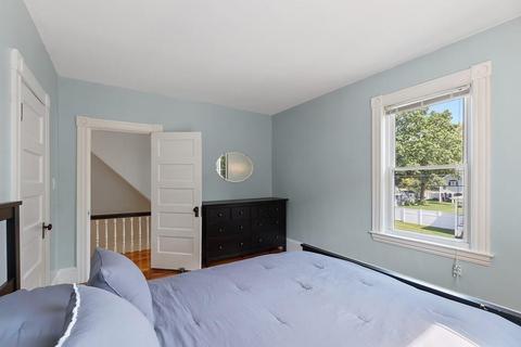 30 Bennett St, Hudson, MA 01749 photo 18