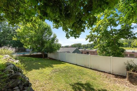 30 Bennett St, Hudson, MA 01749 photo 29