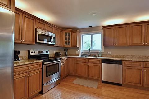 10 Hartford Ave S, Upton, MA 01568 photo 11