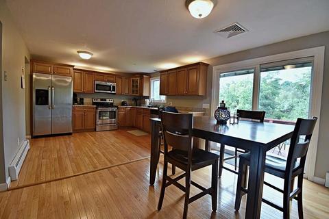10 Hartford Ave S, Upton, MA 01568 photo 12