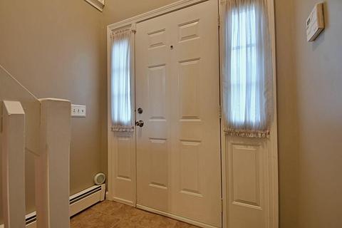 10 Hartford Ave S, Upton, MA 01568 photo 4