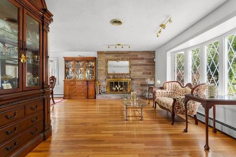 22 Mohawk Rd, Marblehead, MA 01945 photo 4