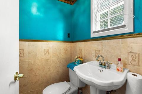 22 Mohawk Rd, Marblehead, MA 01945 photo 12