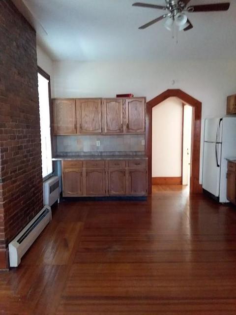 247 Union St, Springfield, MA 01105 photo 4