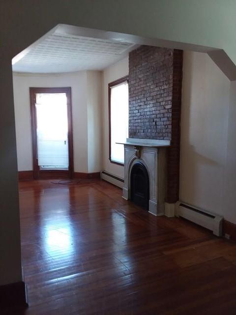 247 Union St, Springfield, MA 01105 photo 12