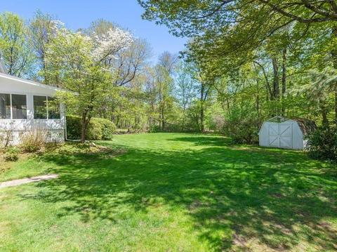 16 Spring Valley Rd, Worcester, MA 01609 photo 32