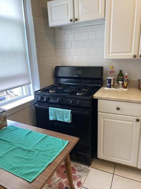 8 Walnut St #30, Everett, MA 02149 photo 10