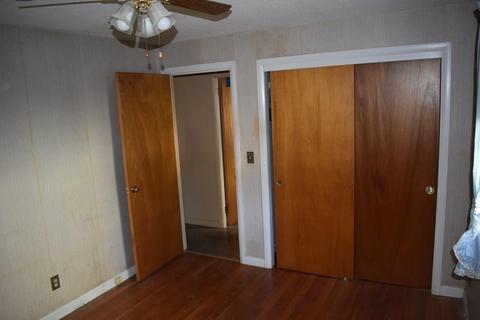 112 Flagg St, Clinton, MA 01510 photo 17