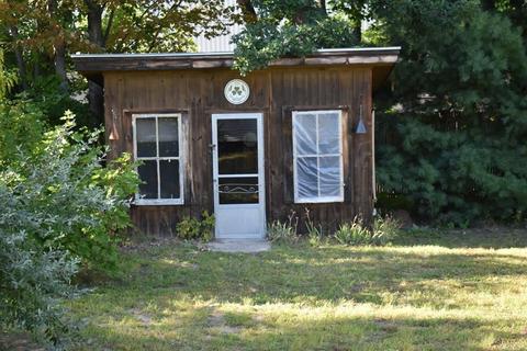 112 Flagg St, Clinton, MA 01510 photo 5