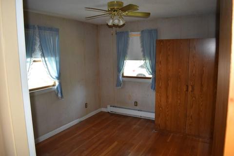 112 Flagg St, Clinton, MA 01510 photo 16