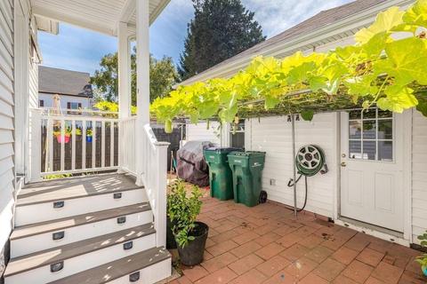330 Eastern Ave, Lynn, MA 01902 photo 29