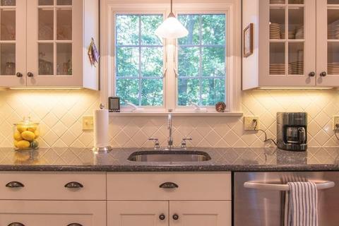 18 Lisa Ln, Reading, MA 01867 photo 5