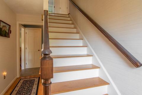 18 Lisa Ln, Reading, MA 01867 photo 21