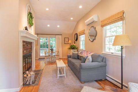 18 Lisa Ln, Reading, MA 01867 photo 9