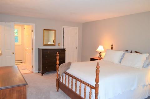 570 Maple St, Mansfield, MA 02048 photo 13
