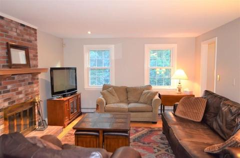 570 Maple St, Mansfield, MA 02048 photo 5