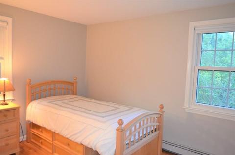 570 Maple St, Mansfield, MA 02048 photo 16