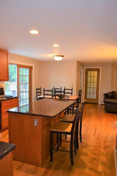 570 Maple St, Mansfield, MA 02048 photo 4