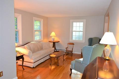570 Maple St, Mansfield, MA 02048 photo 7