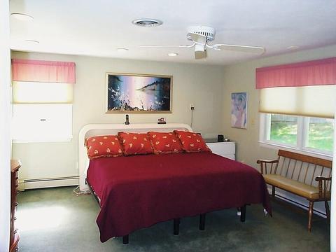 82 Gregory Rd, Framingham, MA 01701 photo 13