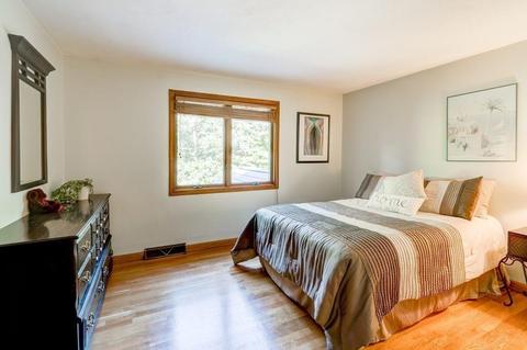 488 Elm St E, Raynham, MA 02767 photo 17