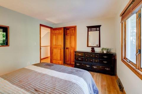 488 Elm St E, Raynham, MA 02767 photo 18