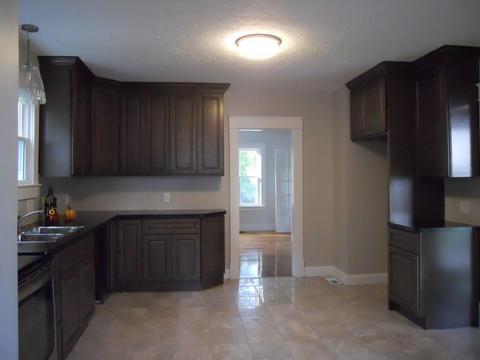 99 Leyfred Ter, Springfield, MA 01108 photo 16