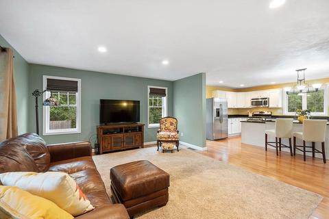56 Old Marlboro Rd, Maynard, MA 01754 photo 9