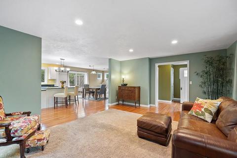56 Old Marlboro Rd, Maynard, MA 01754 photo 8