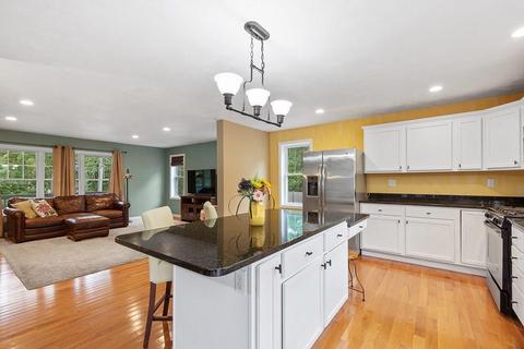 56 Old Marlboro Rd, Maynard, MA 01754 photo 11