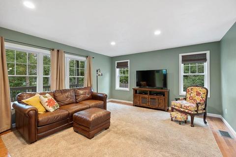56 Old Marlboro Rd, Maynard, MA 01754 photo 7