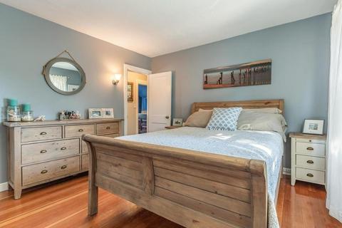 54 Chase St, Danvers, MA 01923 photo 17