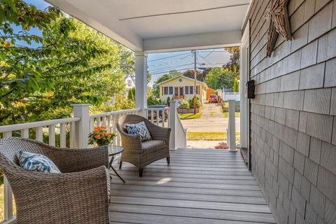 54 Chase St, Danvers, MA 01923 photo 3