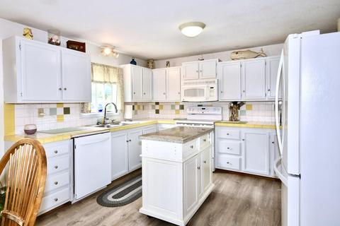 181 Great Neck Rd, Wareham, MA 02571 photo 5