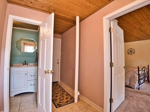 30 Colonial Rd, Douglas, MA 01516 photo 22