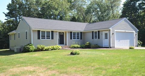 680 High St, Hanson, MA 02341 photo 3