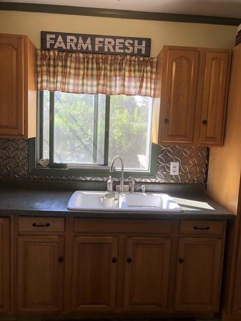8 Davidson Rd, Worcester, MA 01605 photo 6